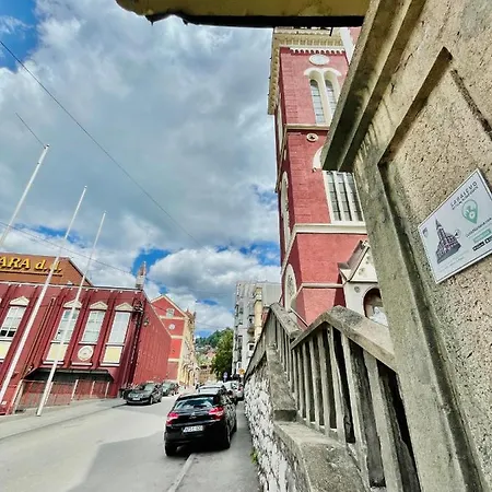 Apartamento Sky-parking-garage *